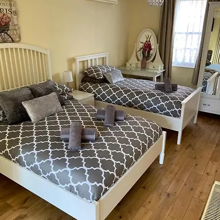 The Ashton Mews Bed & Breakfast Bristol